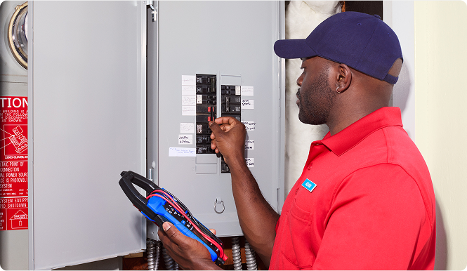 Expert testing breaker box
